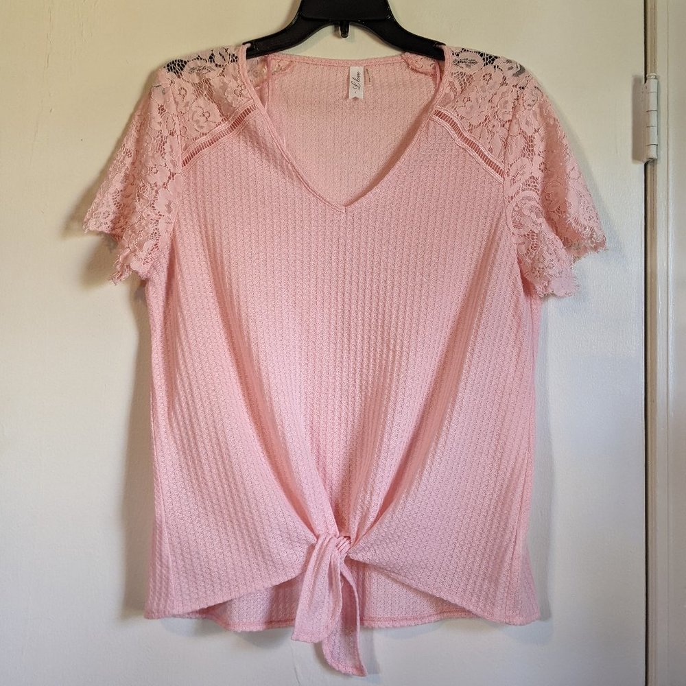 L Love Knot Front Waffle Knit Pink V-Neck Blouse with Lace Short Sleeves Large